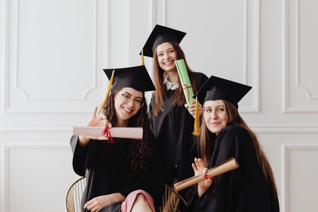 What age do you graduate college?
