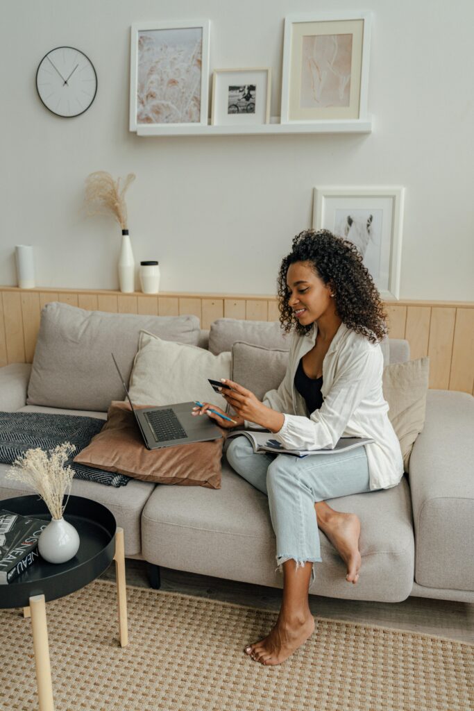 high paying remote jobs with a bachelor's degree